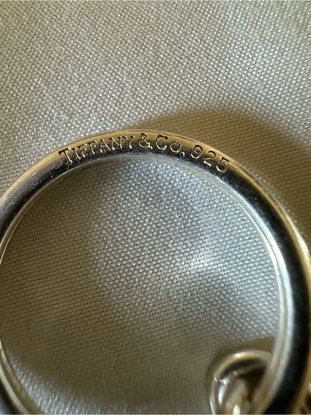 Tiffany & Co. Silver Heart Key Holder - Polished Sterling - Picture 6 of 6